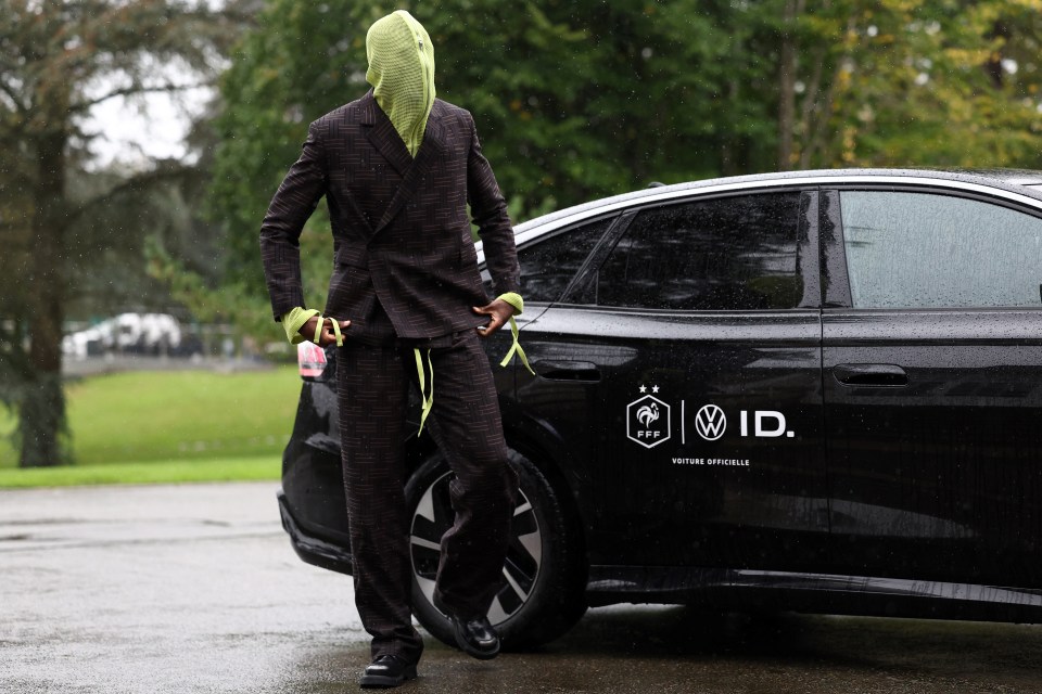 Ibrahima Konate wore a green mask while reporting for France duty