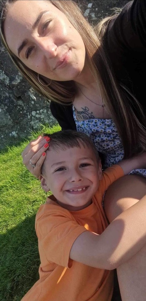 Kamila called her two sons 'beloved angels'