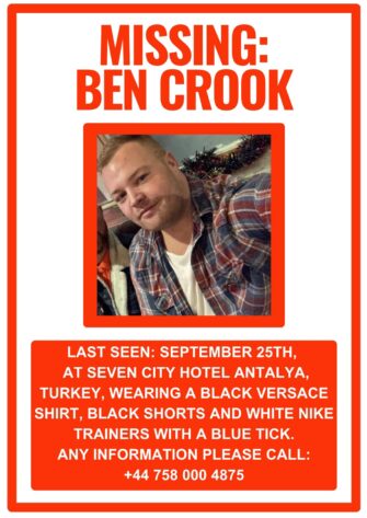 a poster for missing ben crook has a picture of a man in a plaid shirt