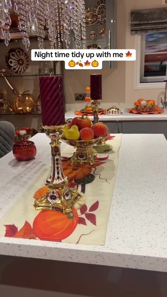 She also nabbed bargains from Primark to decorate her home for Autumn