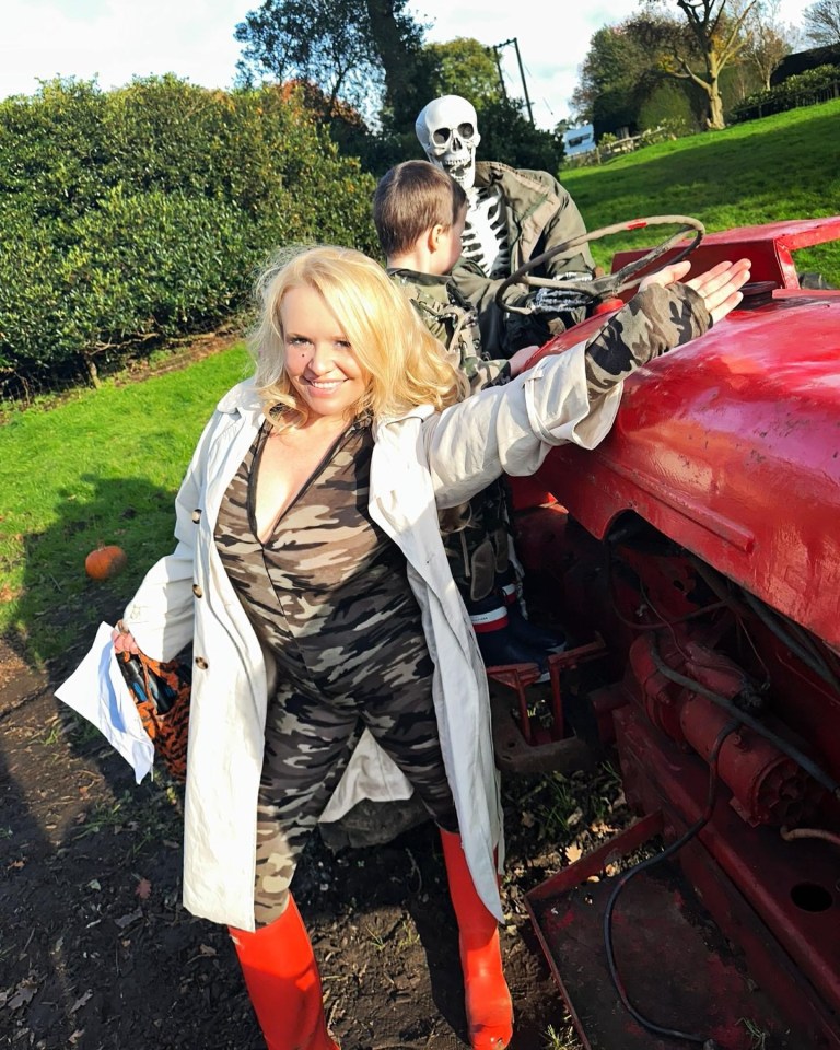 The 40-year-old even wears her catsuits for pumpkin picking