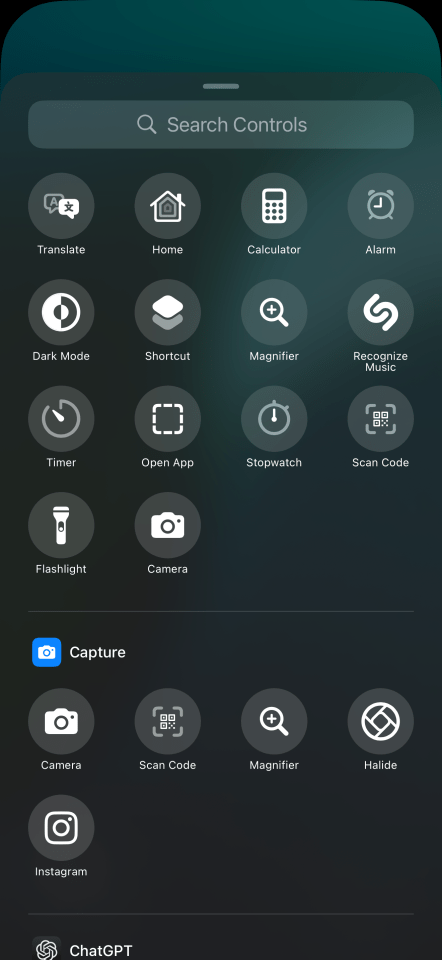 There's a long list of Lock Screen icons options for you to choose from