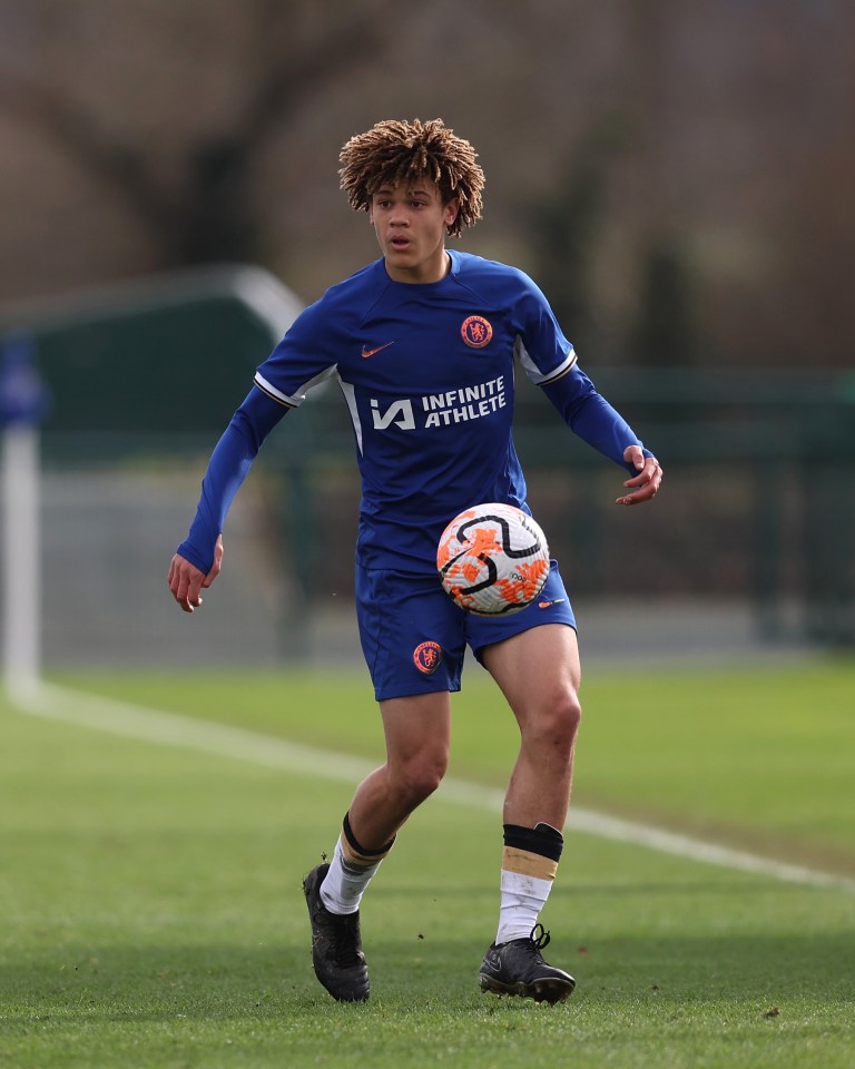 Landon Emenalo has received a call-up to the England U17 team