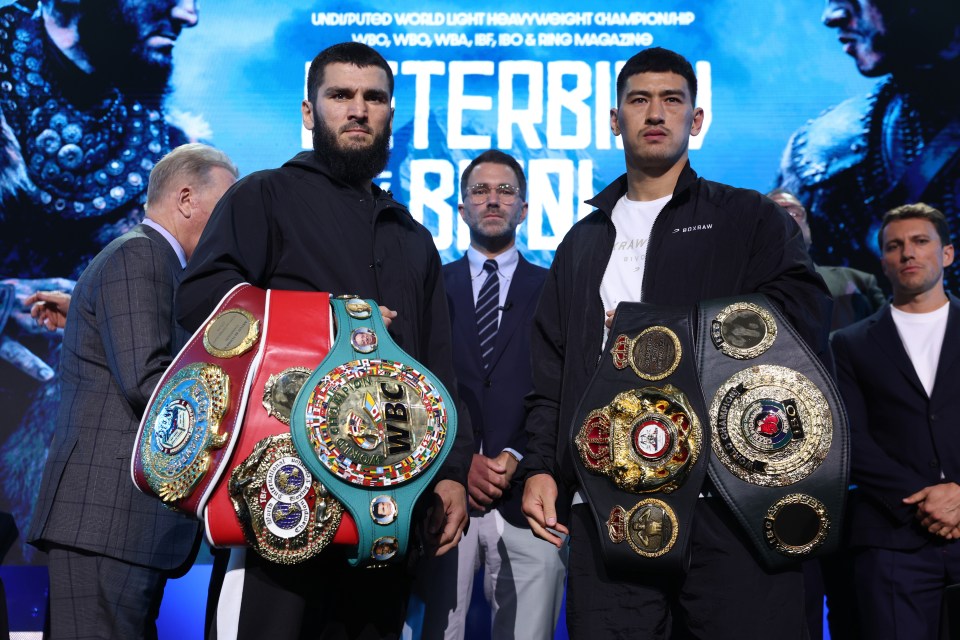 The main event sees Artur Beterbiev take on Dimitry Bivol