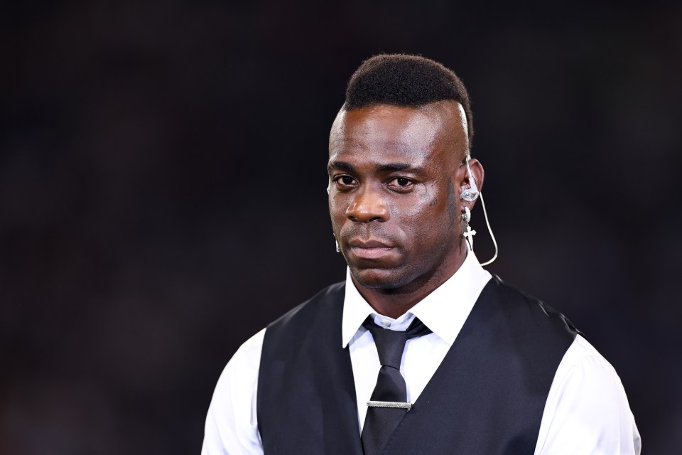 Mario Balotelli is on the verge of joining Genoa