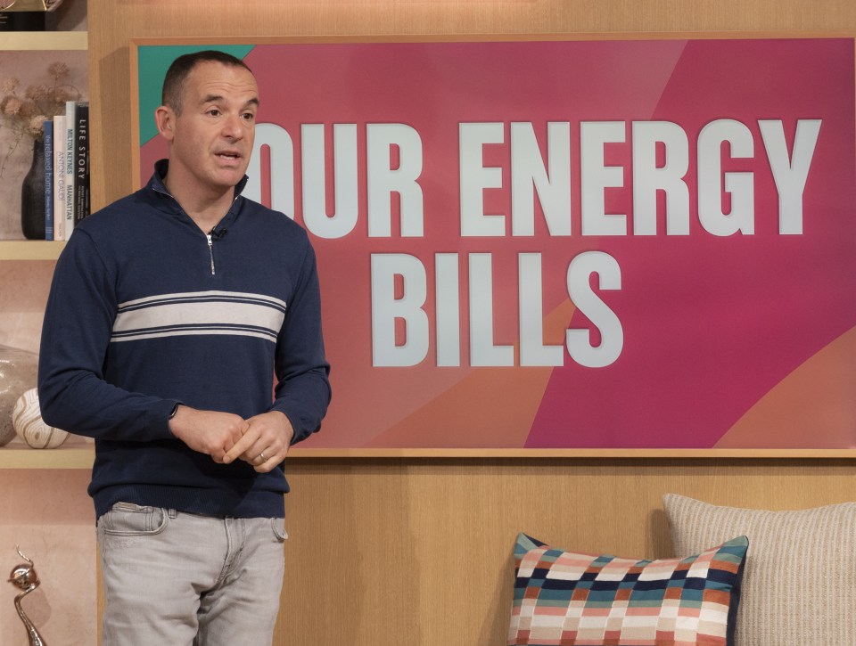 Martin Lewis is urging households to switch to a fixed energy deal and beat the price cap hike