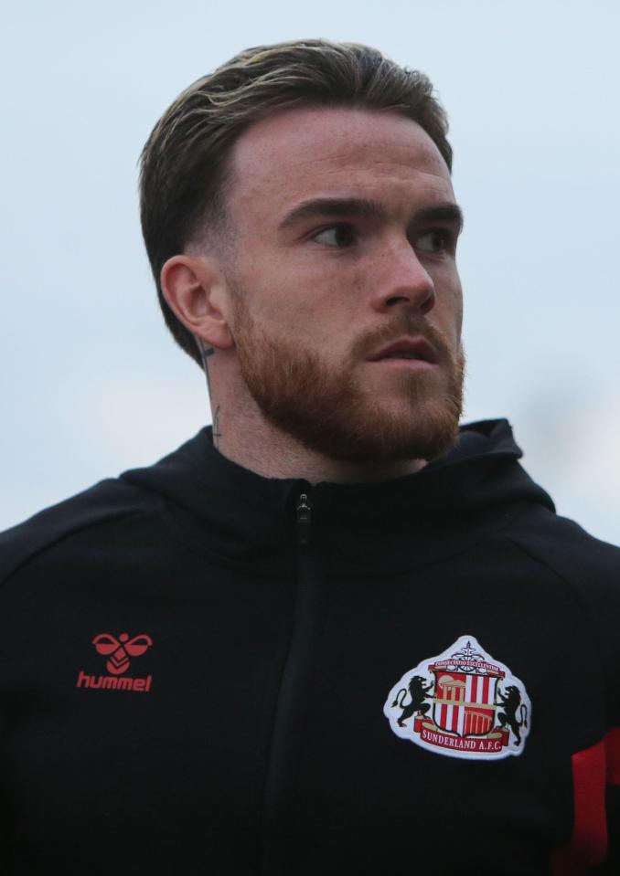 Sunderland's new signing Aaron Connolly has bravely revealed all about his alcohol addiction