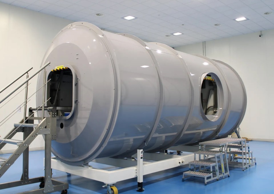 Mock-ups of parts of the station have already been created for testing, like this Lunar I-Hab module replica