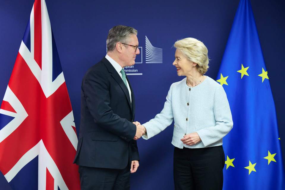 Sir Keir Starmer meets with EU boss Ursula von der Leyen