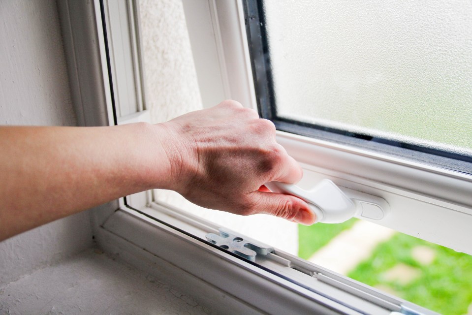 You must keep the property adequately ventilated and heated to minimise condensation