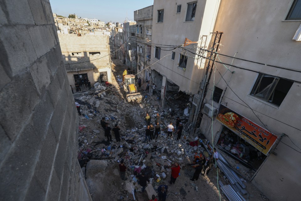 At least 18 people died in an Israeli airstrike on Tulkarem