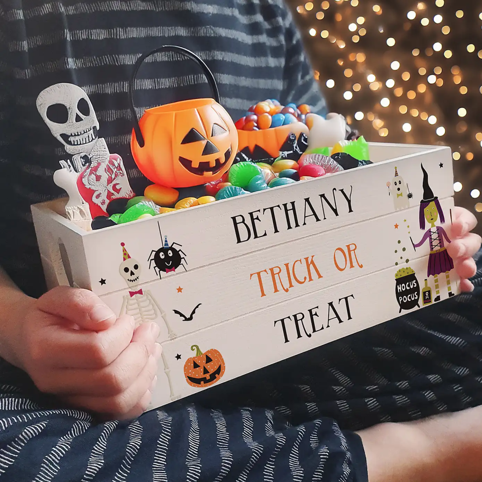 'Boo boxes' are a trend all over social media