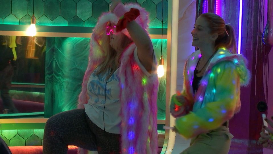 Emma also has to get ten of her housemates to join her in the bathroom for ten minutes to bust some moves in Big Brother’s Secret Bathroom Rave