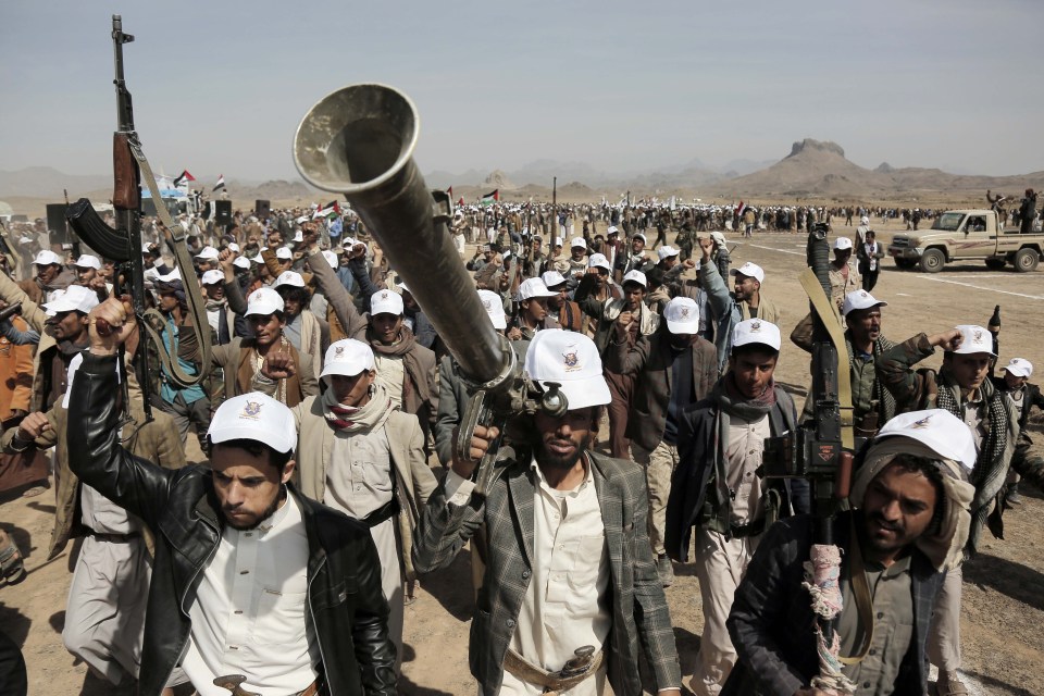 Pro-Houthi Yemeni tribesmen gather in Jihanah district of Sanaa province