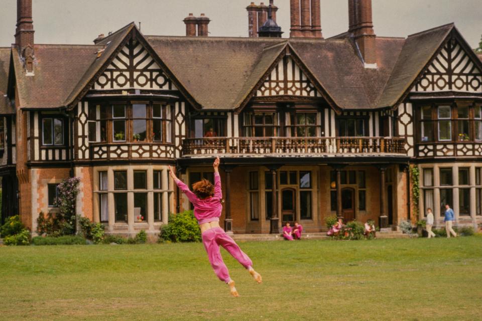 The cult’s Medina ashram in Suffolk, 1984