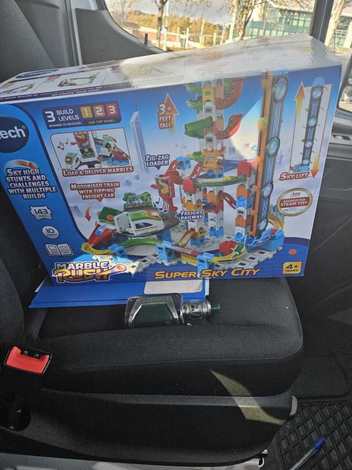 One mum put up her bargain buy on Facebook, telling everyone that the set was discounted down to £20