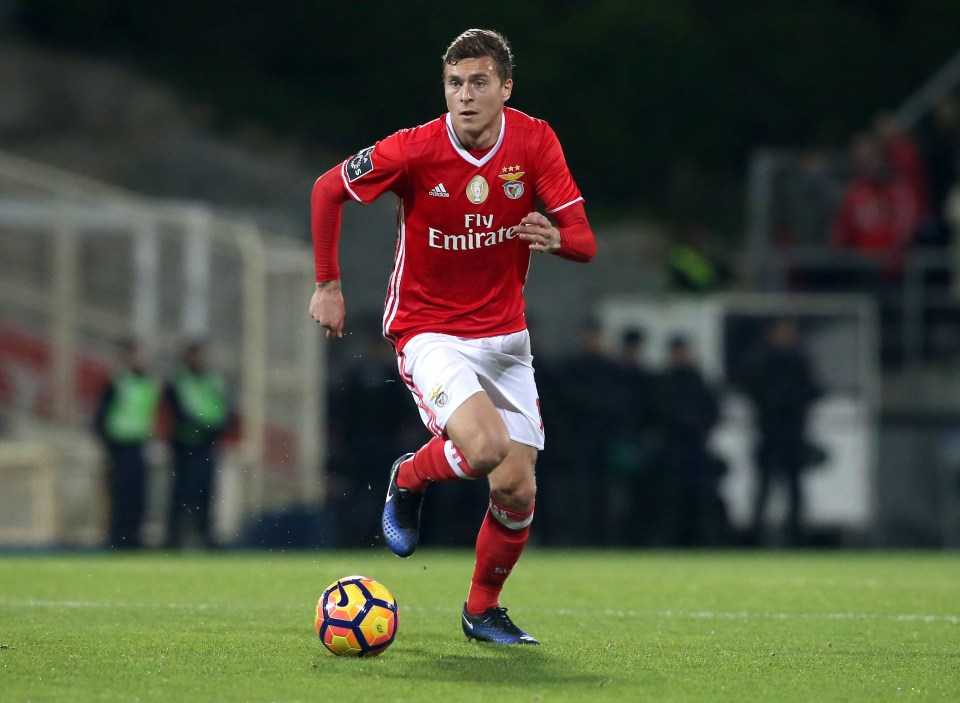 Victor Lindelof played alongside Amorim while he was at Benfica