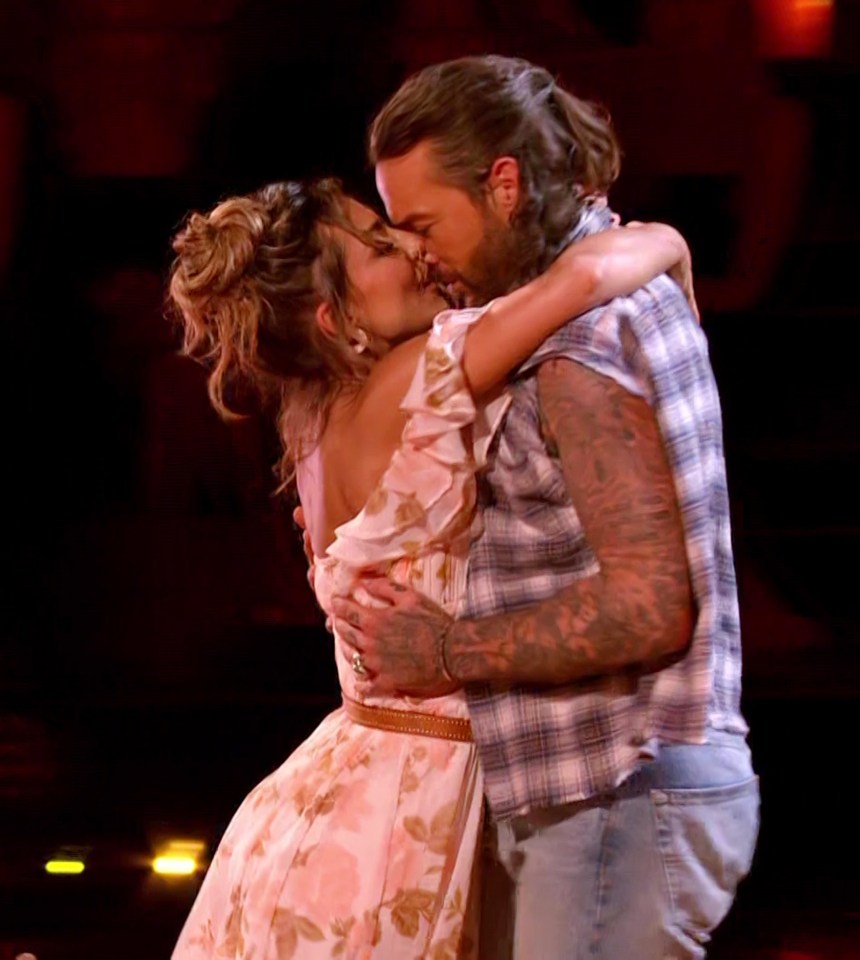 They fanned the flames of romance rumours with a steamy dance on Saturday