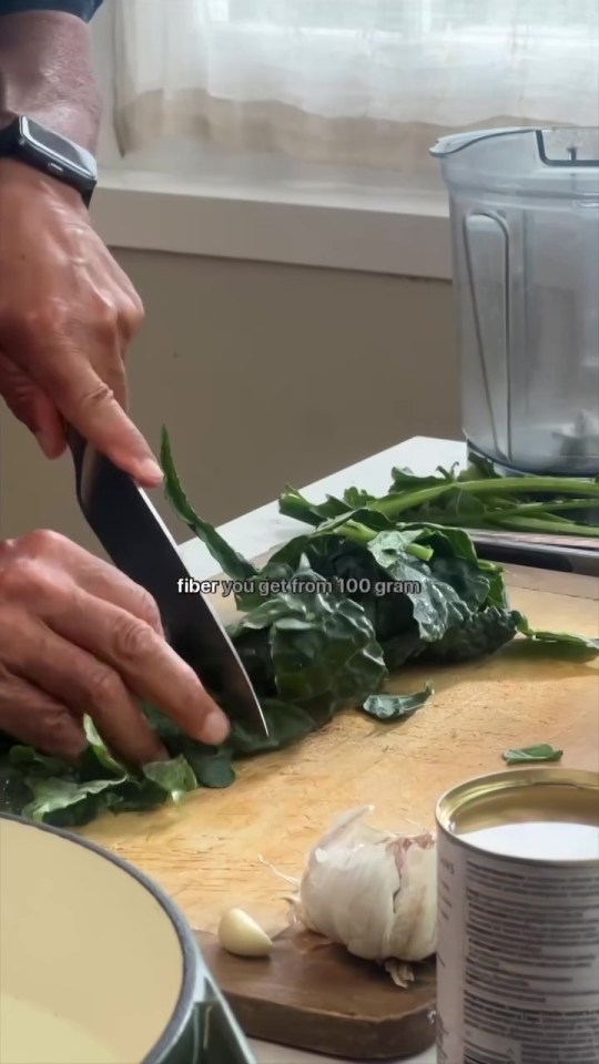 Packing plants, like cavolo nero, into your sauce can support your gut health