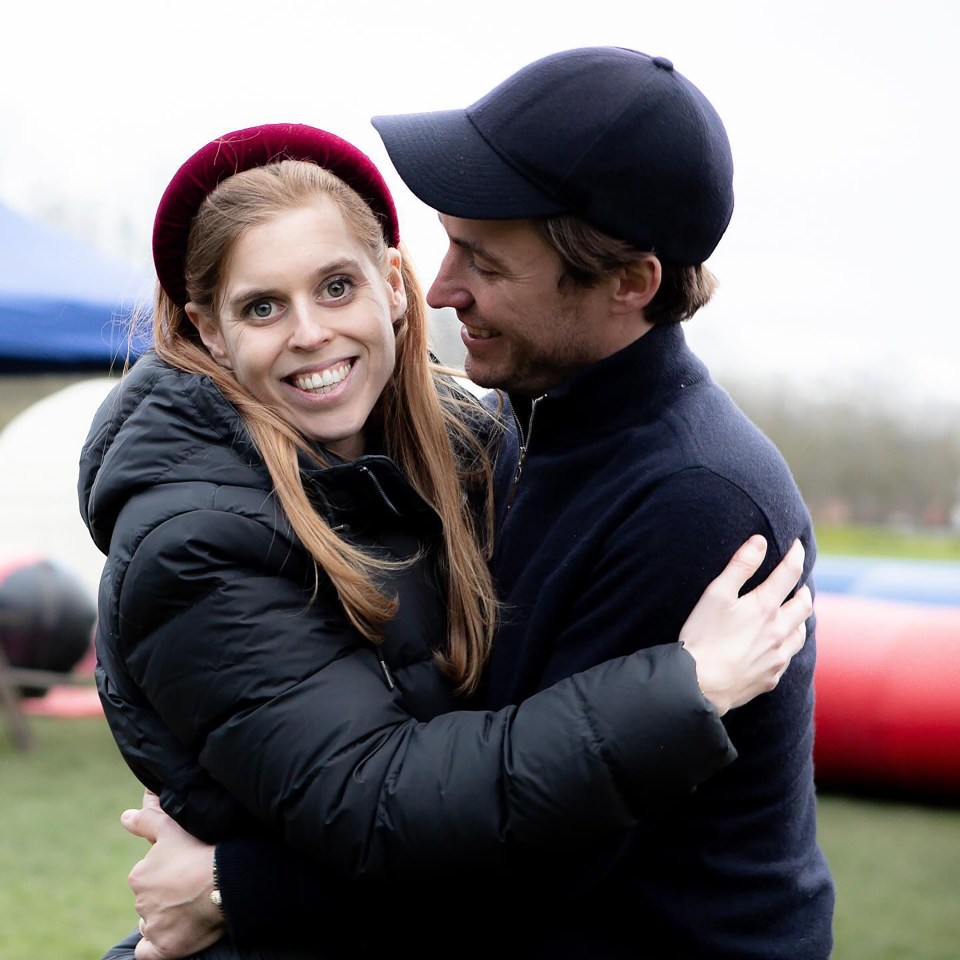 The Royal Family released this image of Beatrice and her husband Edoardo Mapelli Mozzi alongside the happy news