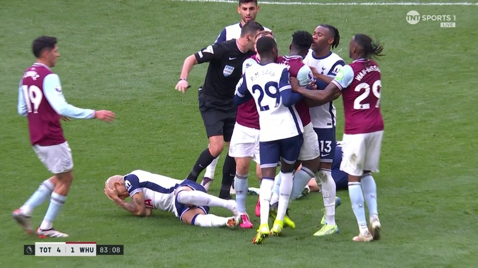 During an all-out brawl, Richarlison hit the deck after contact from the Ghanaian