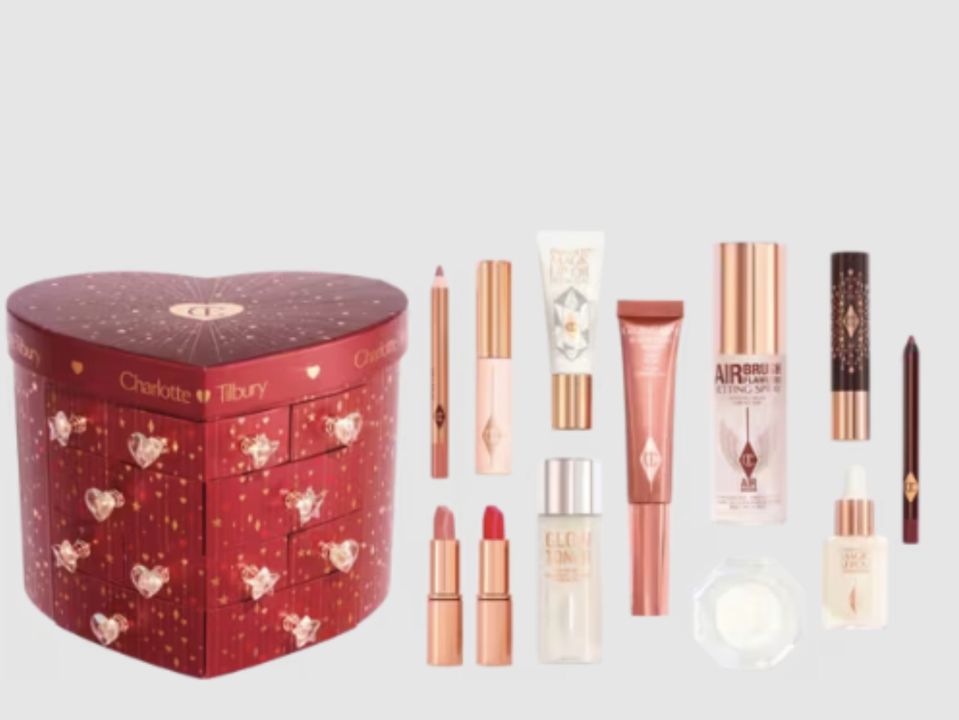 The Charlotte Tilbury Advent calendar comes with 12 products