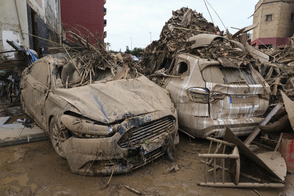 A view of wrecked cars in Paiporta zero area of flood