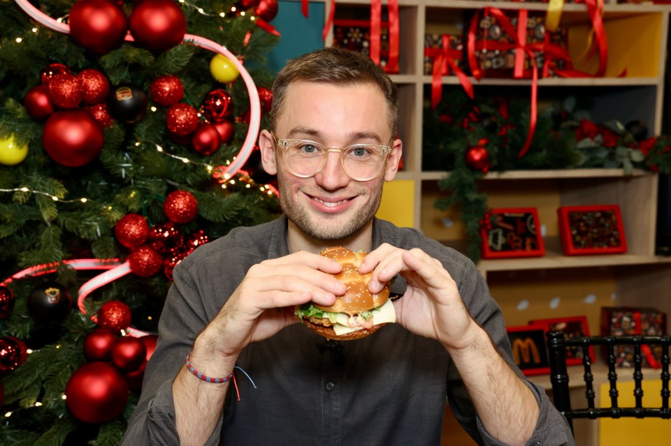 Consumer reporter Sam Walker tried the McDonald's Christmas menu