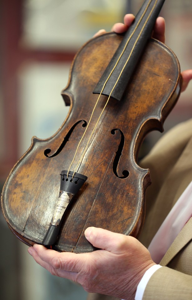 The violin of Wallace Hartley was sold at auction