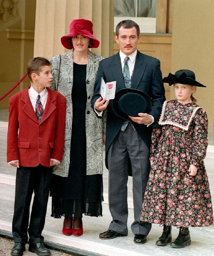 Barry McGuigan received an MBE in 1994 for services to boxing