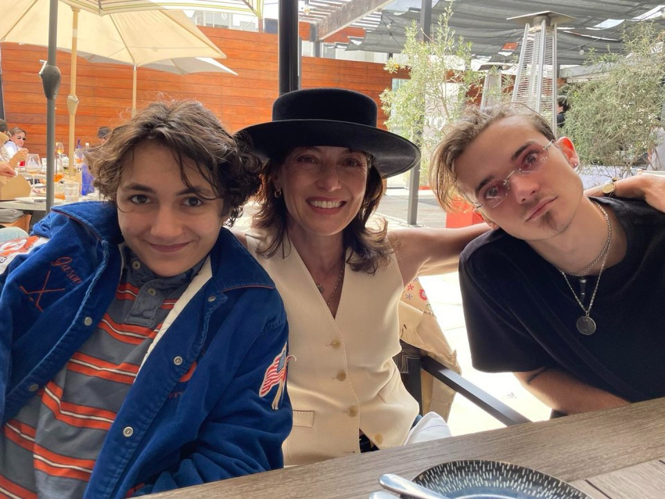 Mia Sara shares a son with a famous A-Lister