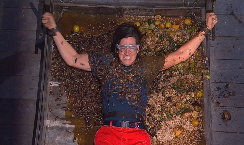 Vernon Kay tied to a table where he endured 11'000 cockroaches crawling over him