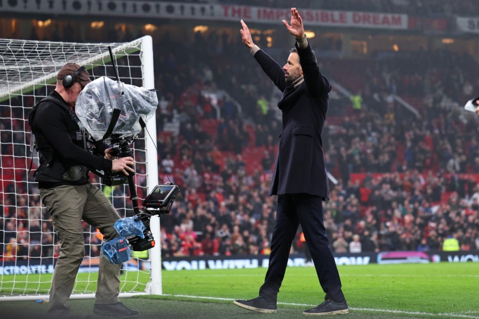 Van Nistelrooy was given a standing ovation after United beat Leicester 3-0 in his last game in charge