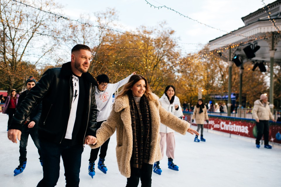  Ice skating must be pre-booked