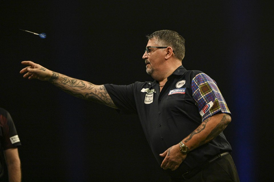 Gary Anderson has admitted he is determined to win any darts match regardless of who he is playing