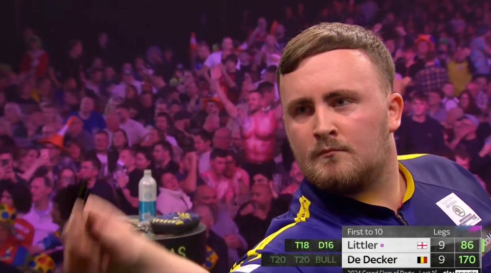 The PDC were slammed for the crowd behaviour during Luke Littler's win over Mike de Decker