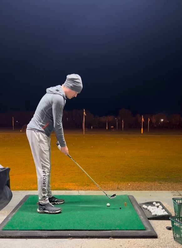 Neil Robertson posted a video of himself at a golf range after he lost to Mark Williams last week