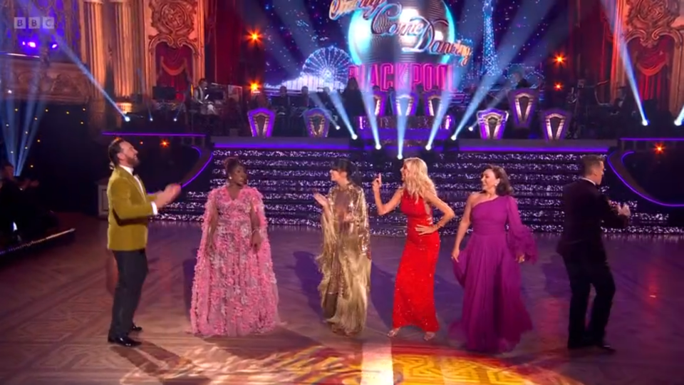 The hosts and judges teamed up for a dance to kick off the show