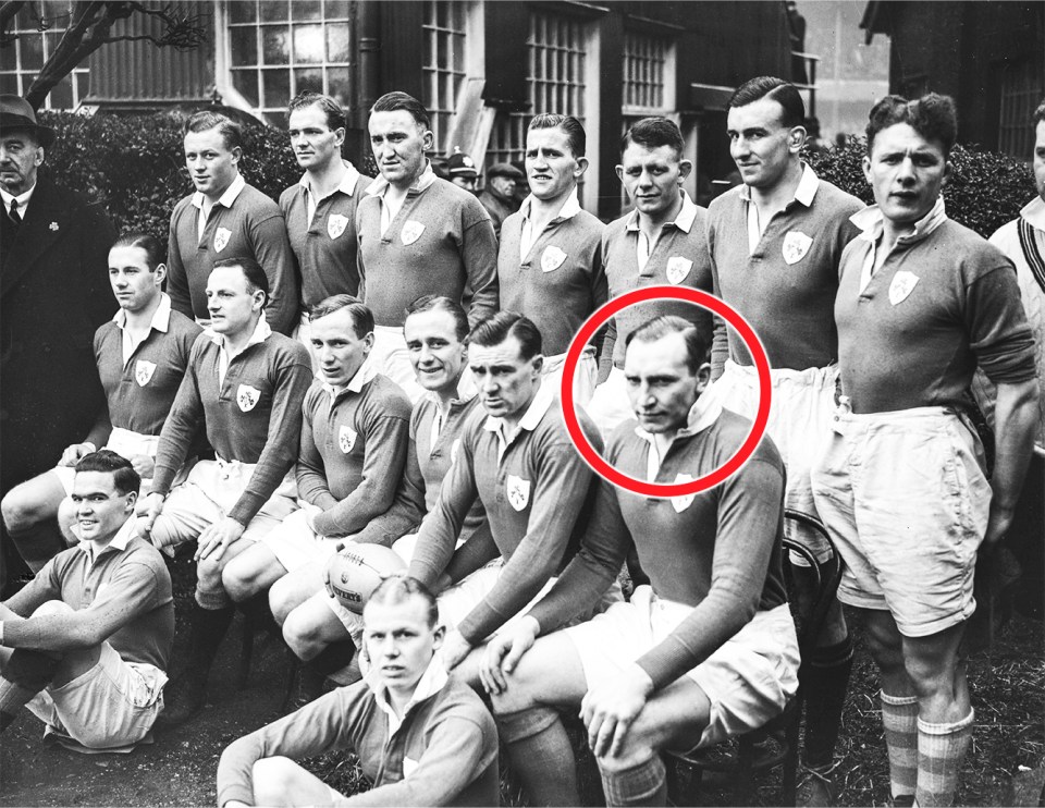 Paddy, circled, in Ireland’s national rugby team in 1939