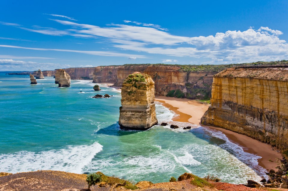 The route begins at Torquay, and goes along the coastline, finishing just before Port Campbell