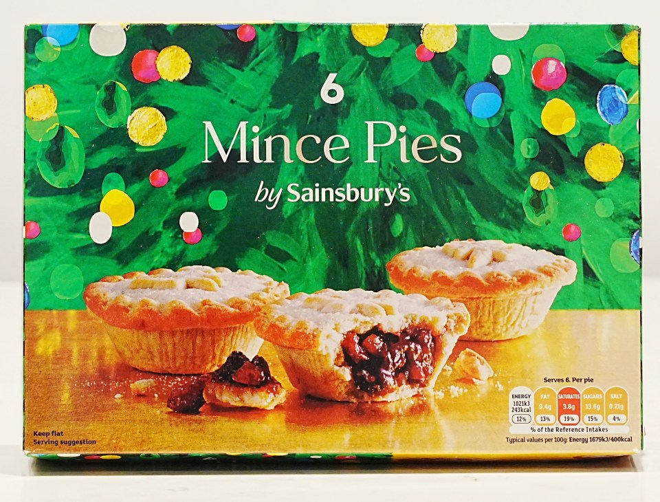 Saimsbury's mince pies were still more than a third cheaper than Mr Kipling’s offering