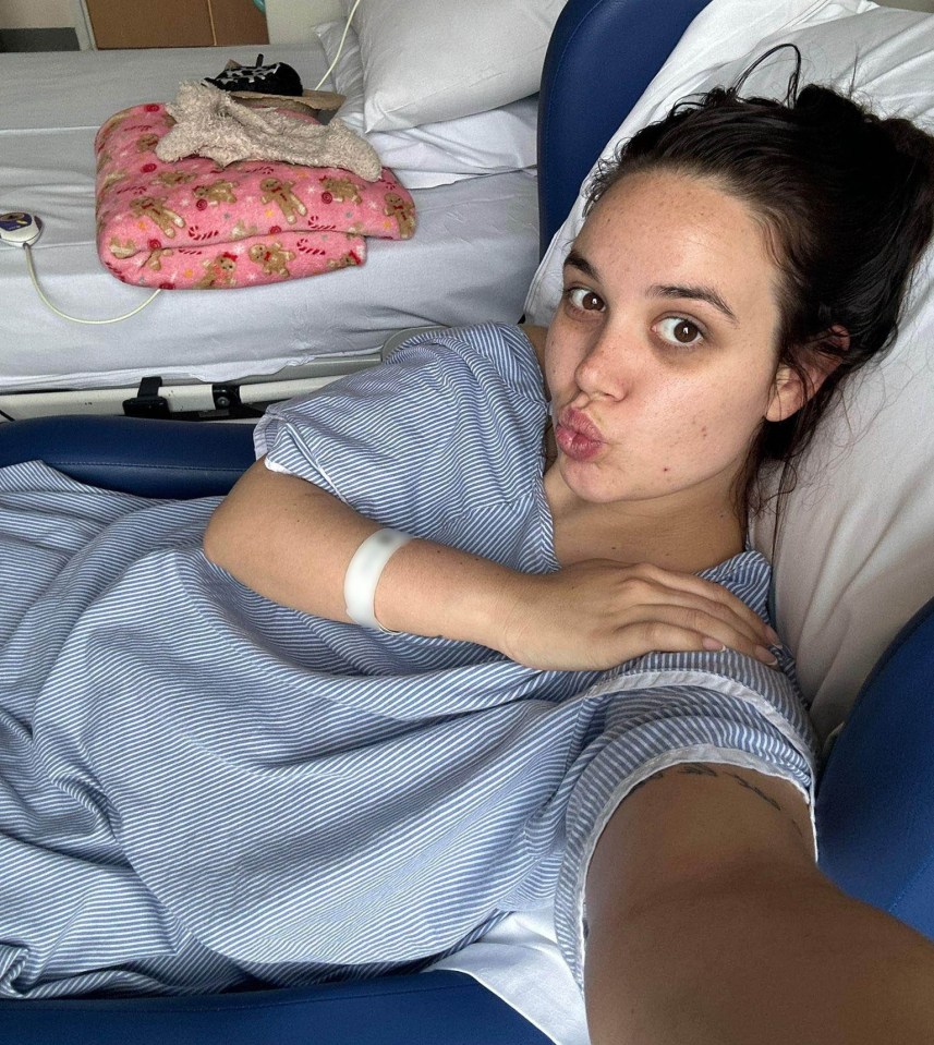 Jessica Shanks had been using her hot water bottle to help soothe her stomach cramps