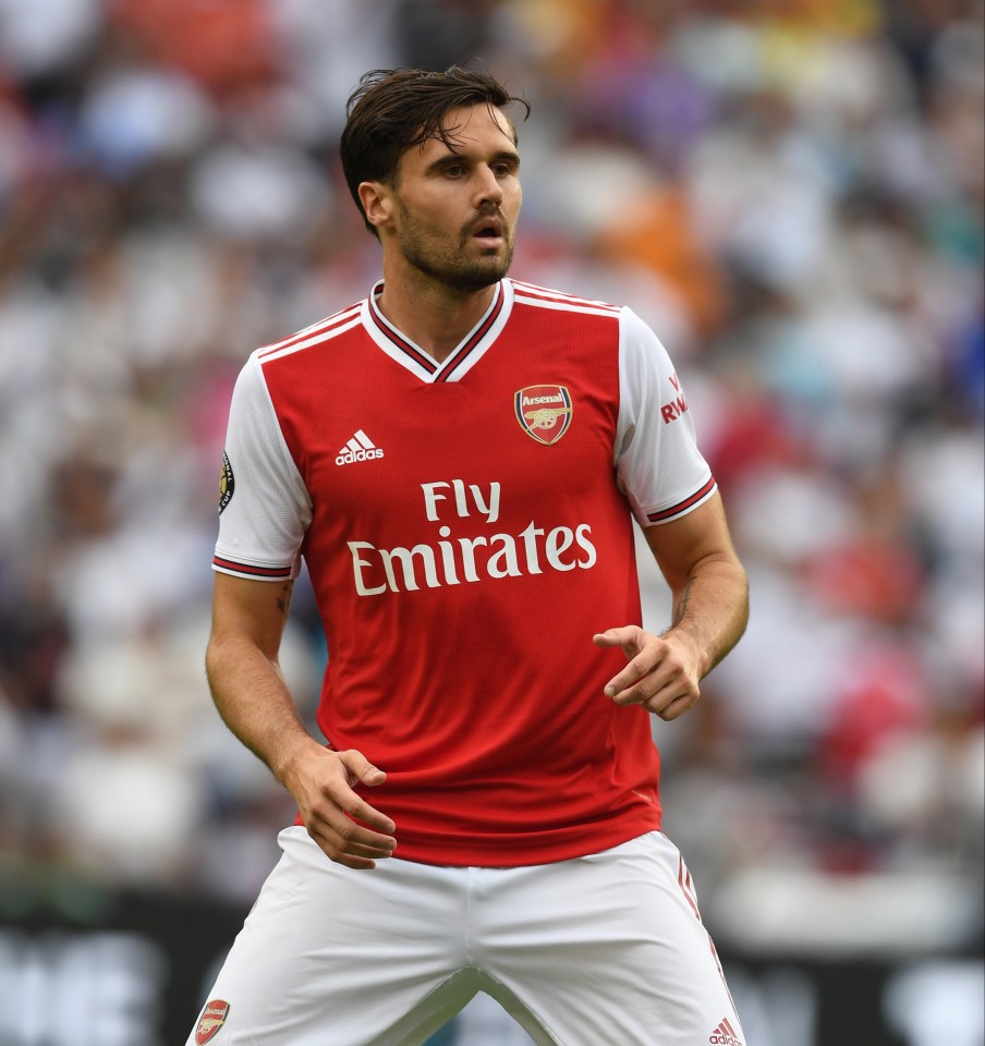 Former Arsenal defender Carl Jenkinson was sent off for Bromley on his first full start