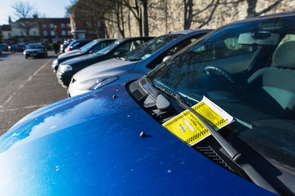 Drivers have been warned about an Autumn driving rule that could cost them a £1,000 fine