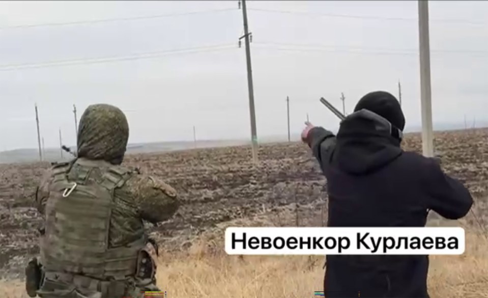 Moment the captain of the Belgorod territorial guard force shoots the drone