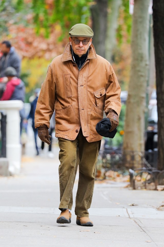 A rarely-seen 80s movie star has been spotted looking unrecognisable while out on a walk in New York, after turning his back on fame