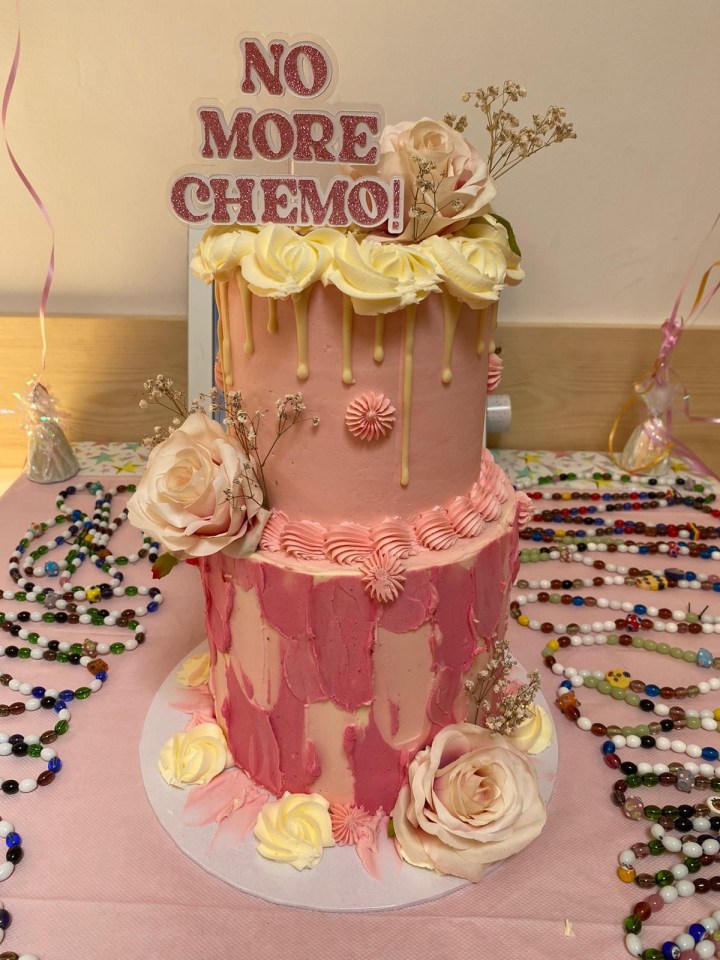 Summer’s celebration cake to mark the end of her chemo