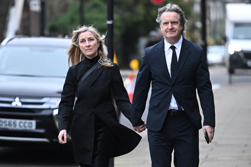 Martin is stepping down to look after wife Fiona Phillips, who ahs Alzheimer's