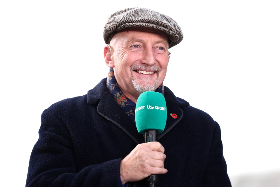 Ian Holloway is trying to save Swindon from relegation