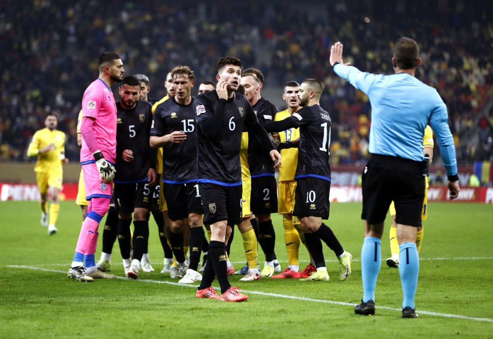 Kosovo players showed their anger and decided to walk off